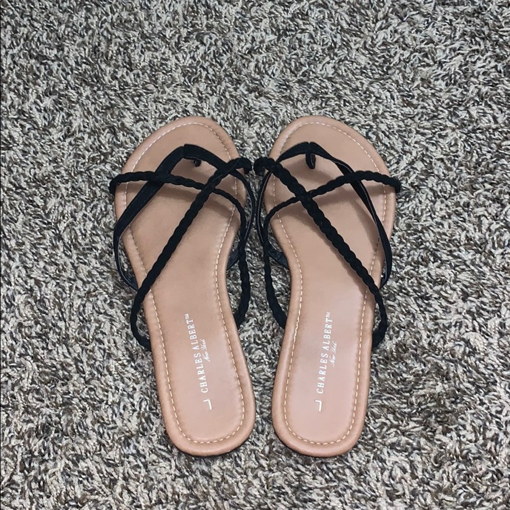 Sandals with Crossed Black Straps